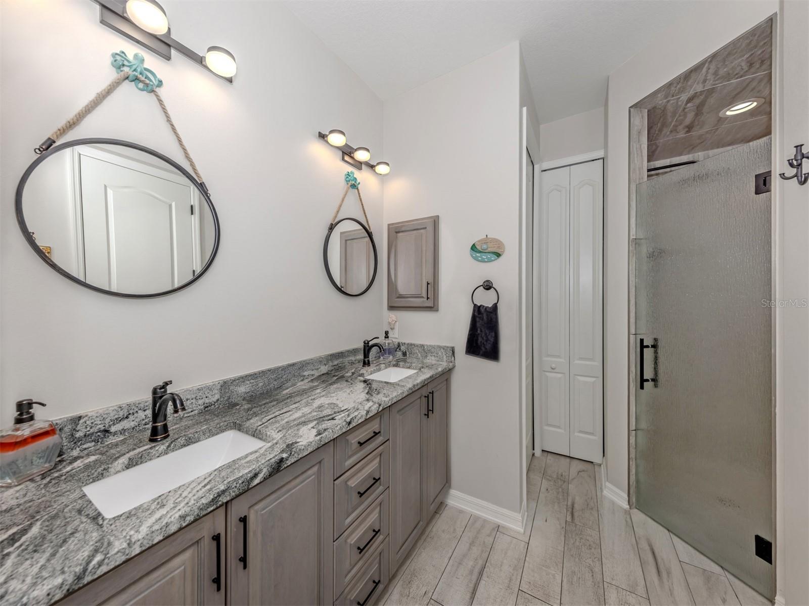 MANASOTA GARDENS 1ST ADD - Residential