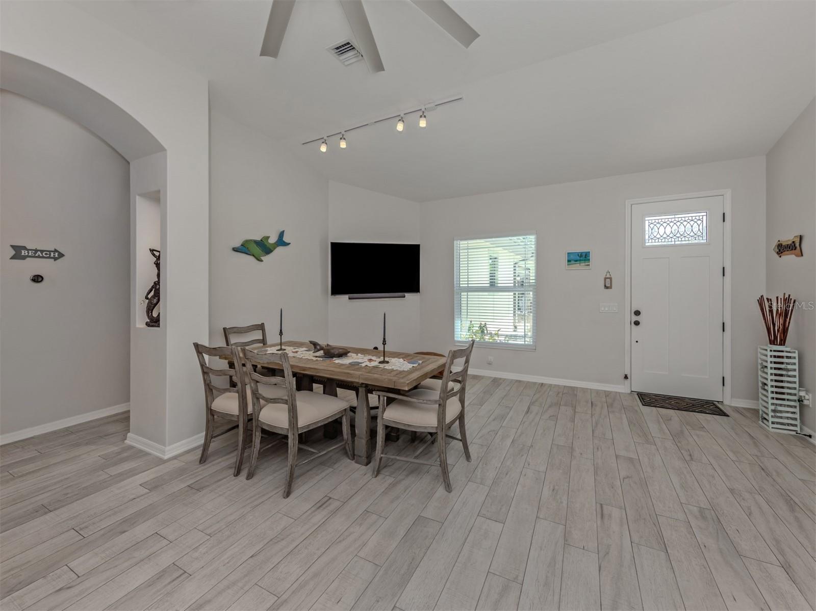 MANASOTA GARDENS 1ST ADD - Residential