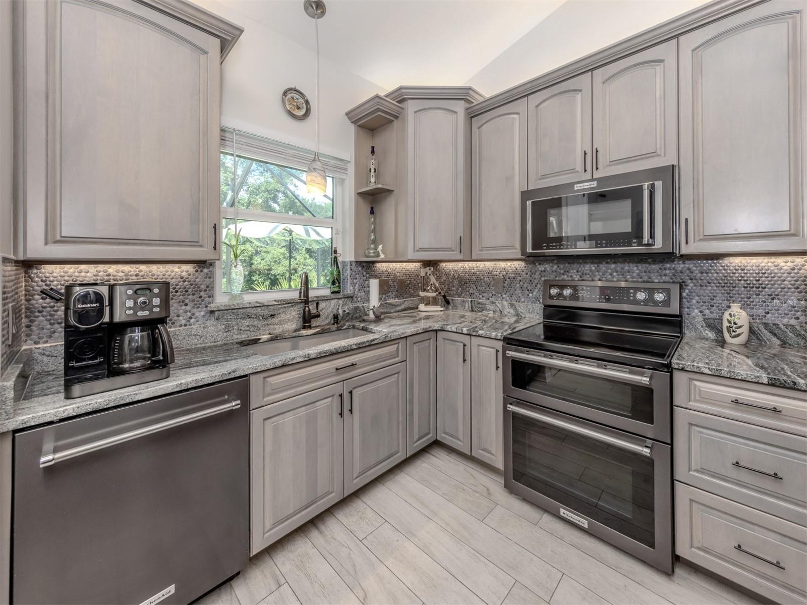 MANASOTA GARDENS 1ST ADD - Residential