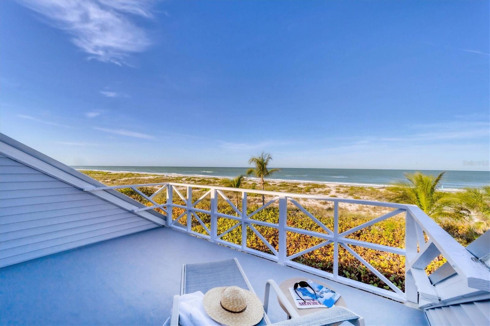 GOLDEN BEACH - Residential