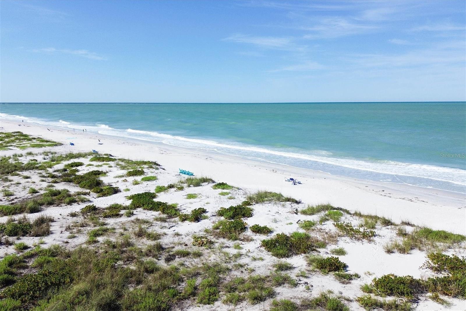GOLDEN BEACH - Residential