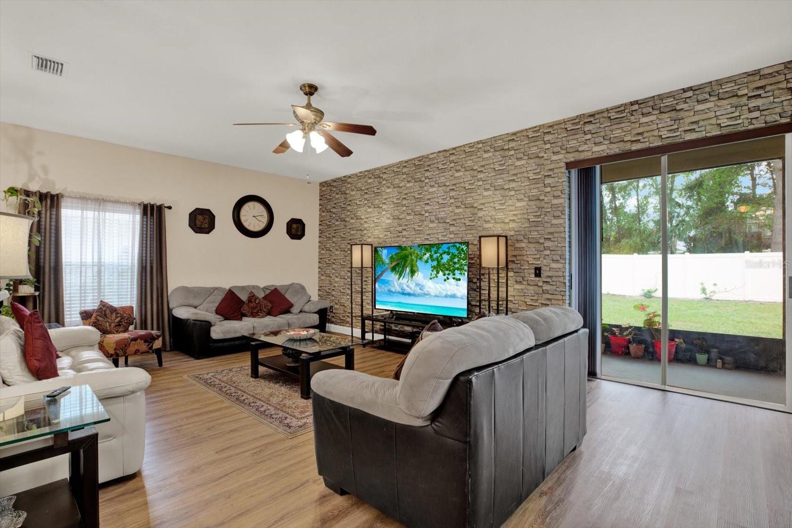 BRIDGEWATER PH 04 - Residential