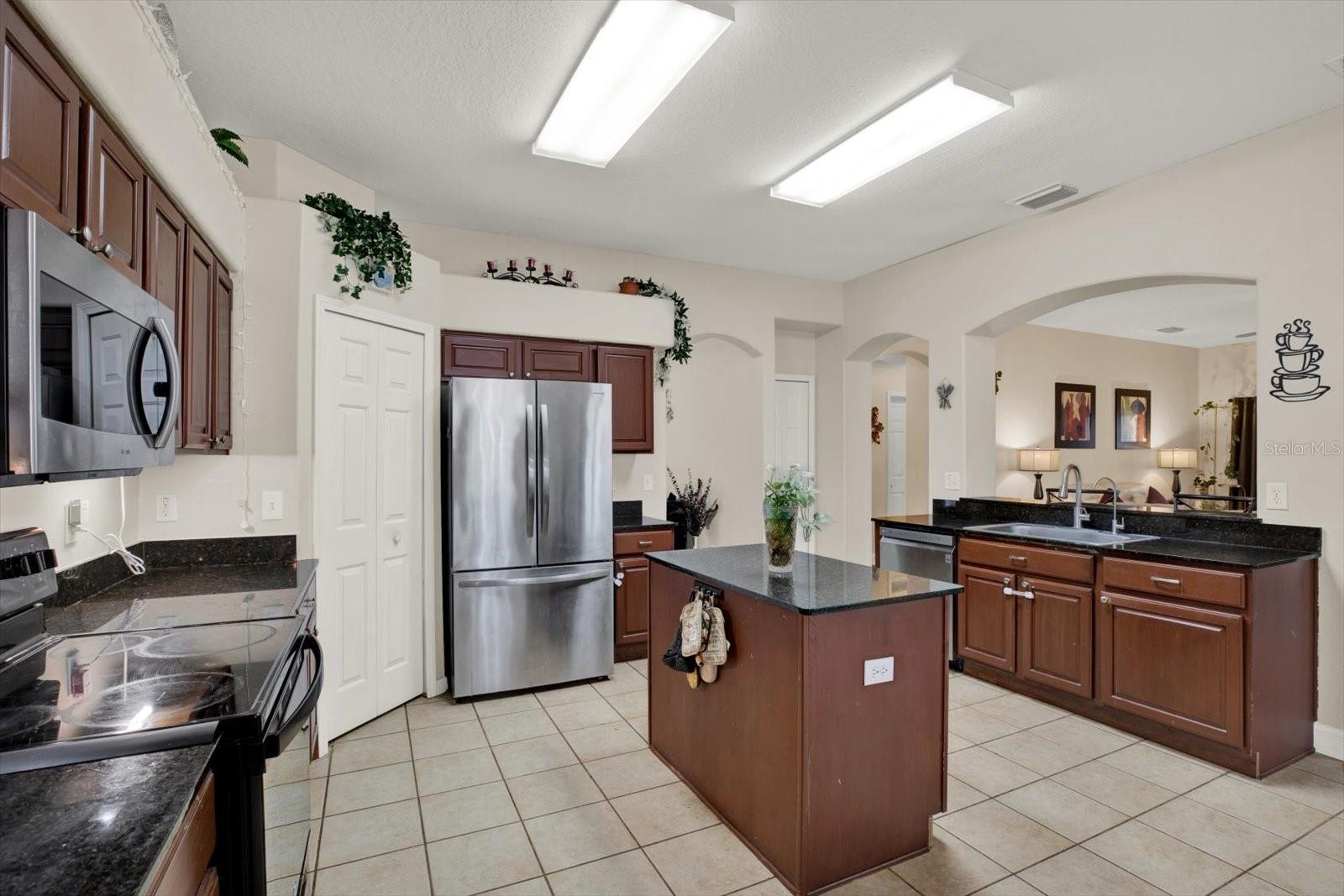 BRIDGEWATER PH 04 - Residential