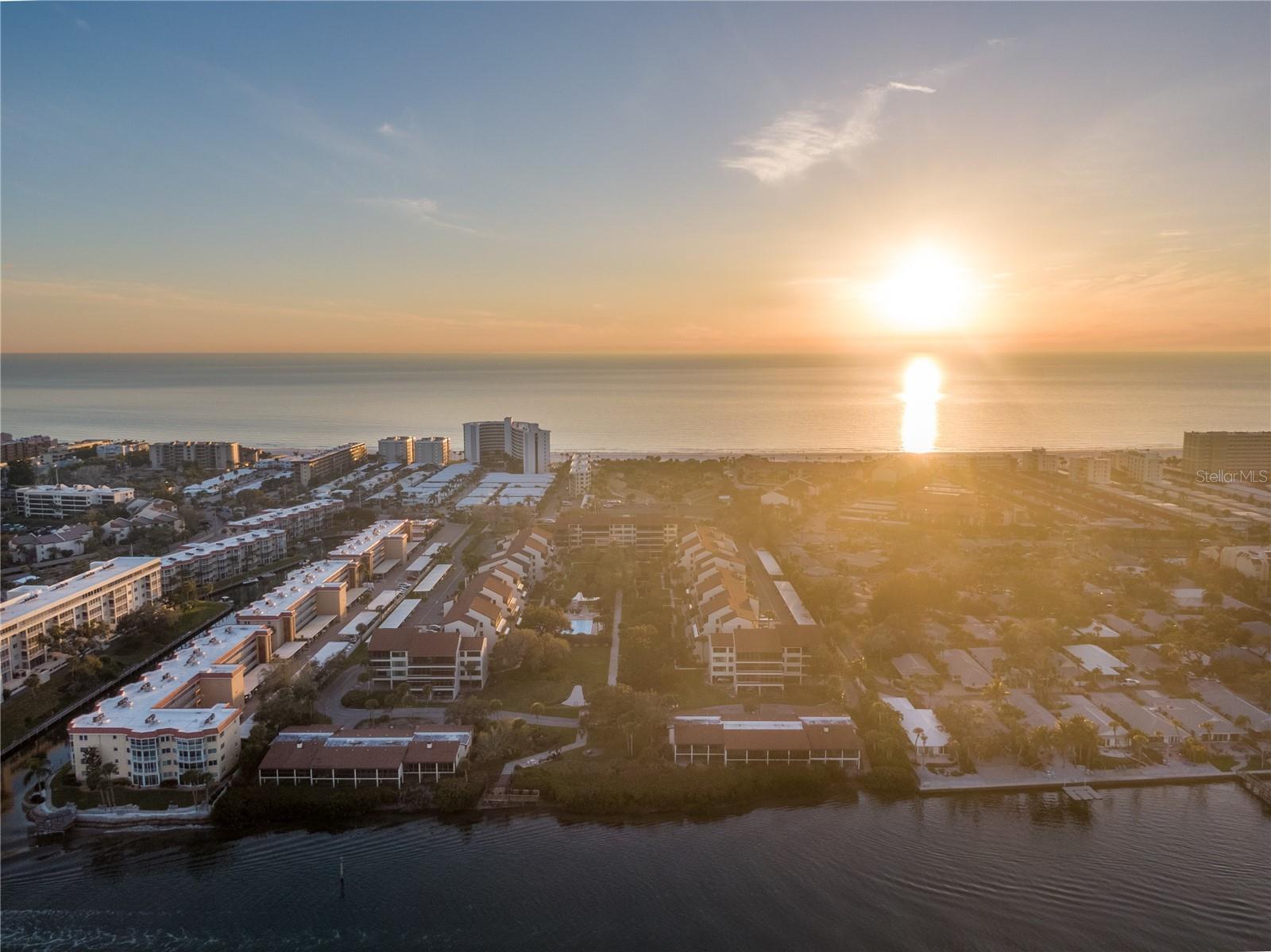 EXCELSIOR BEACH TO BAY 2 - Residential