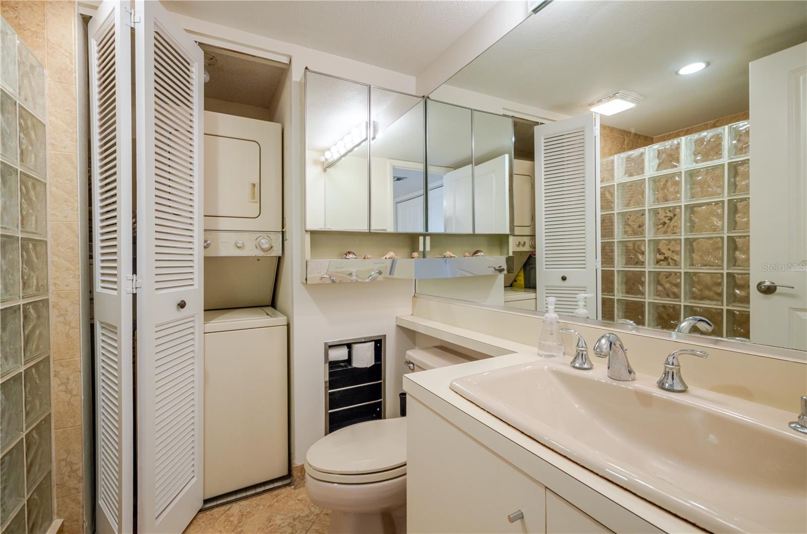 EXCELSIOR BEACH TO BAY 2 - Residential