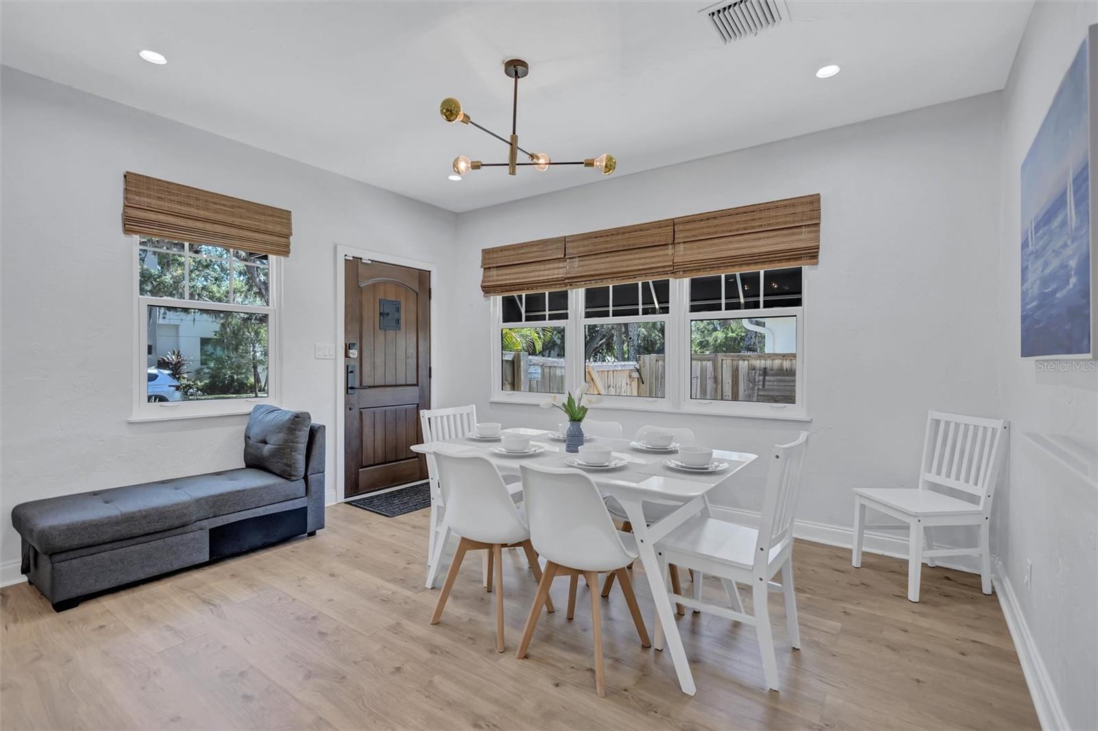 RUSTIC LODGE - Residential