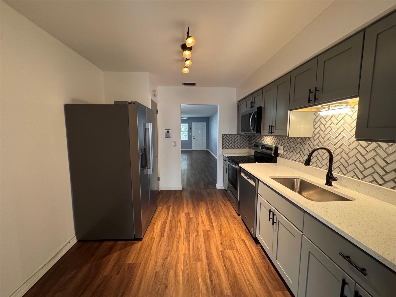 DISSTON ARMS APTS CONDO - Residential Lease