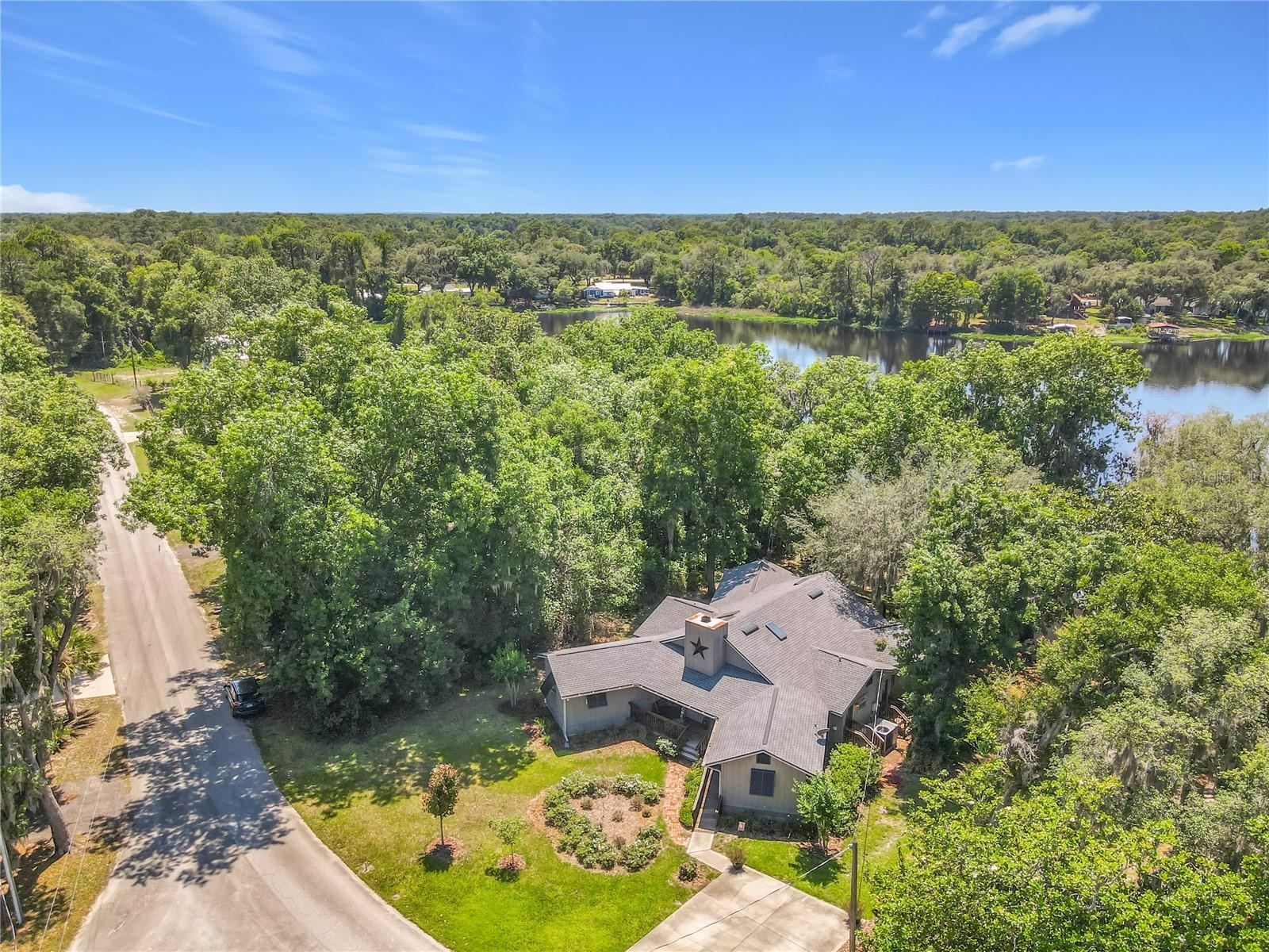 BLUE LAKE RIDGE - Residential