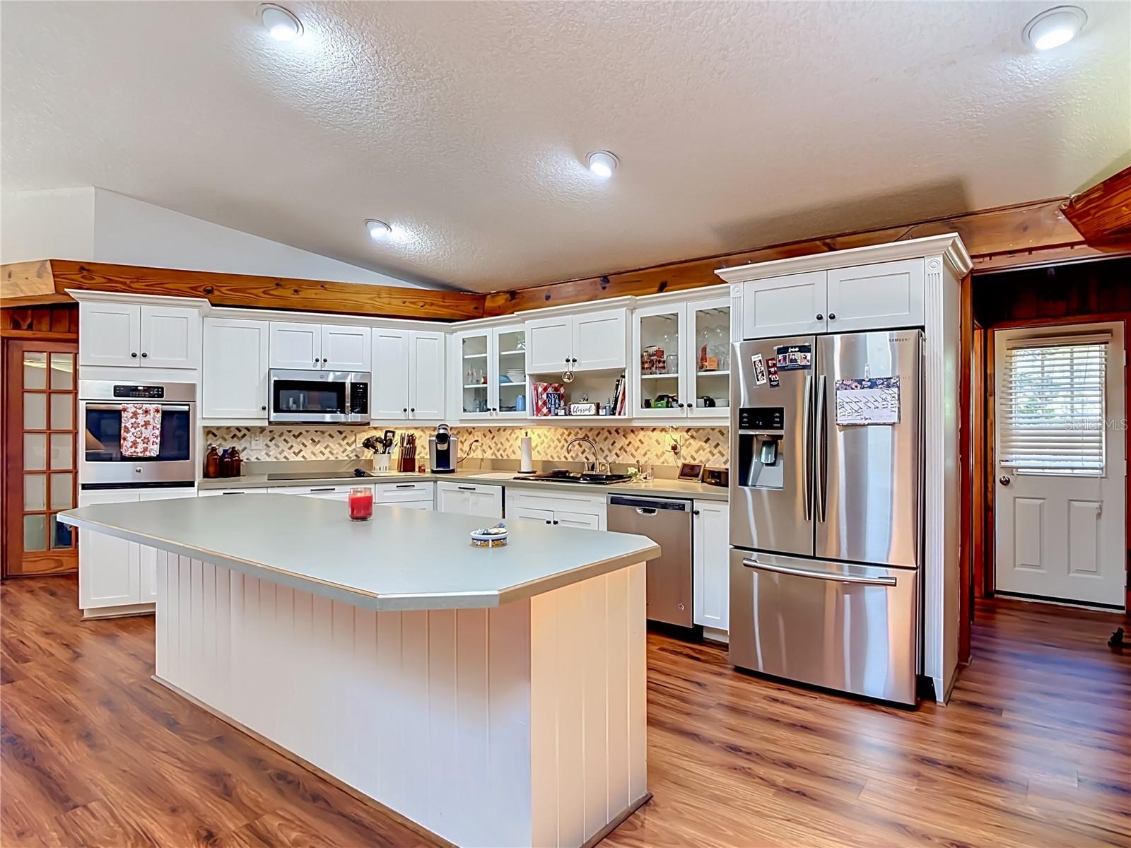BLUE LAKE RIDGE - Residential