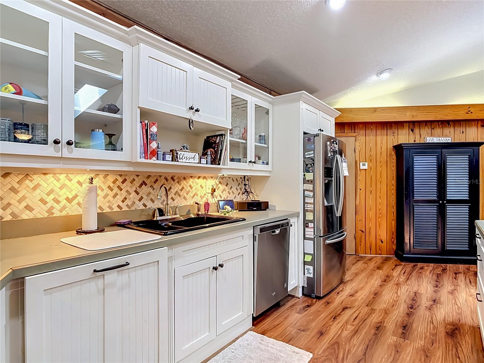 BLUE LAKE RIDGE - Residential