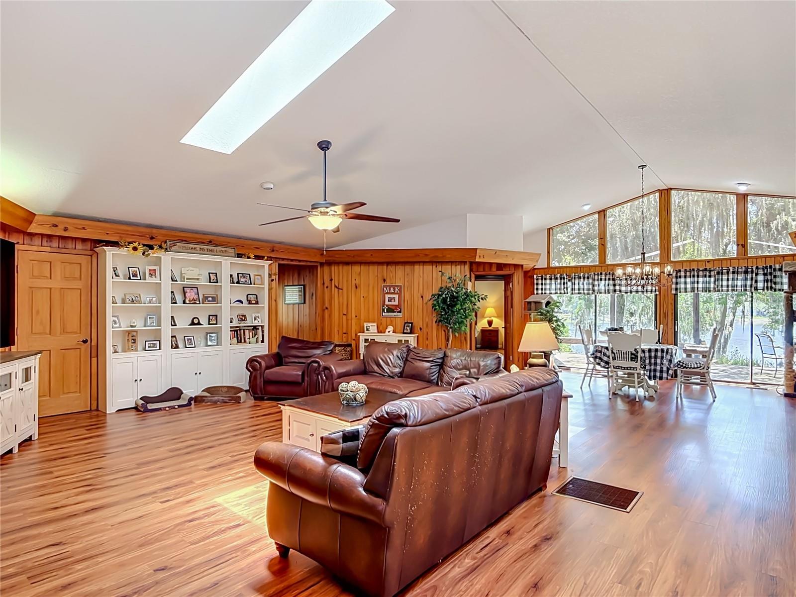 BLUE LAKE RIDGE - Residential