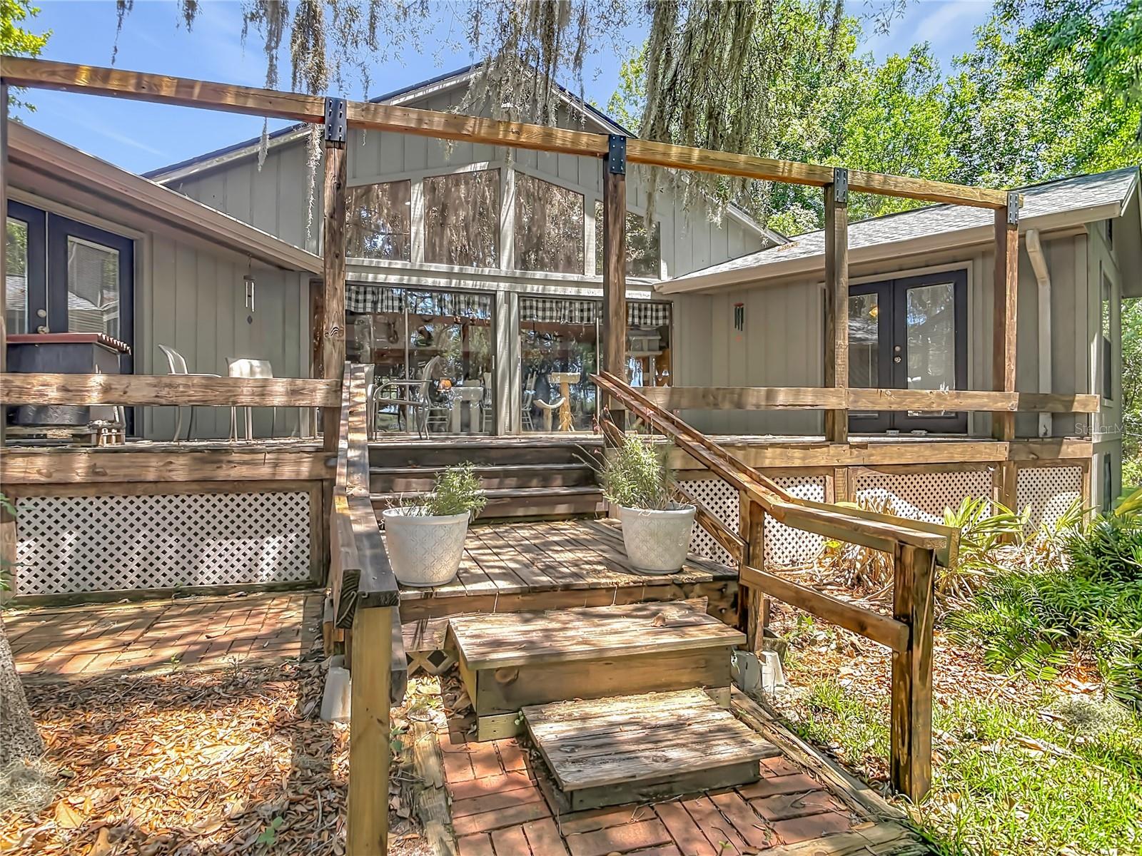 BLUE LAKE RIDGE - Residential
