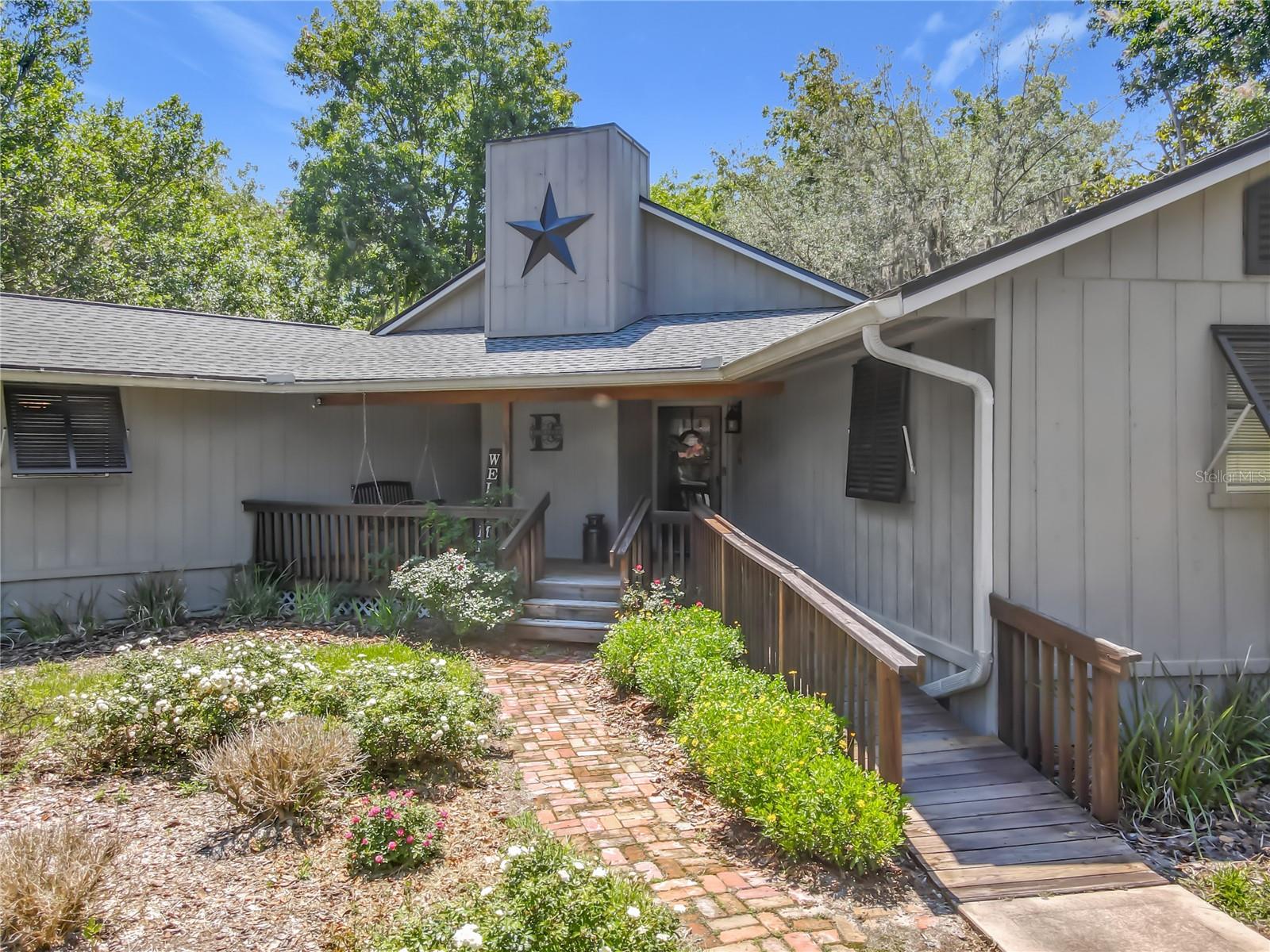 BLUE LAKE RIDGE - Residential