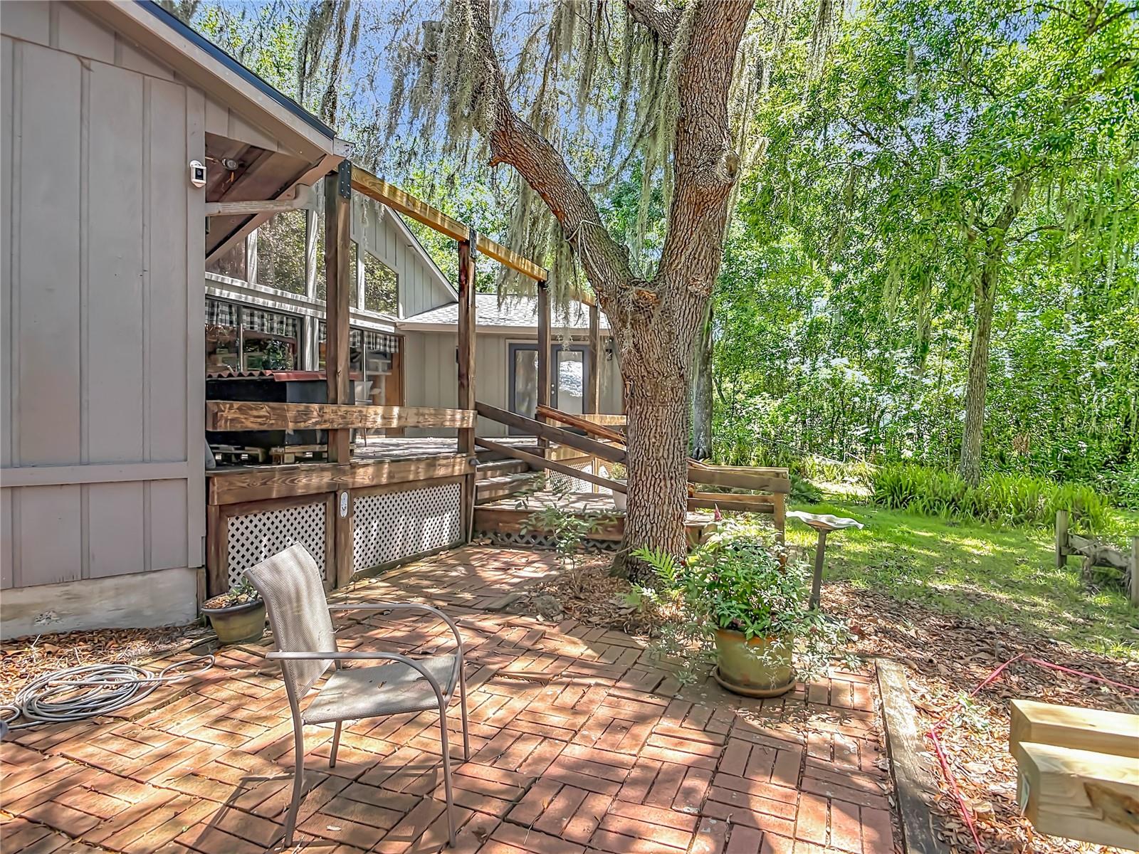 BLUE LAKE RIDGE - Residential