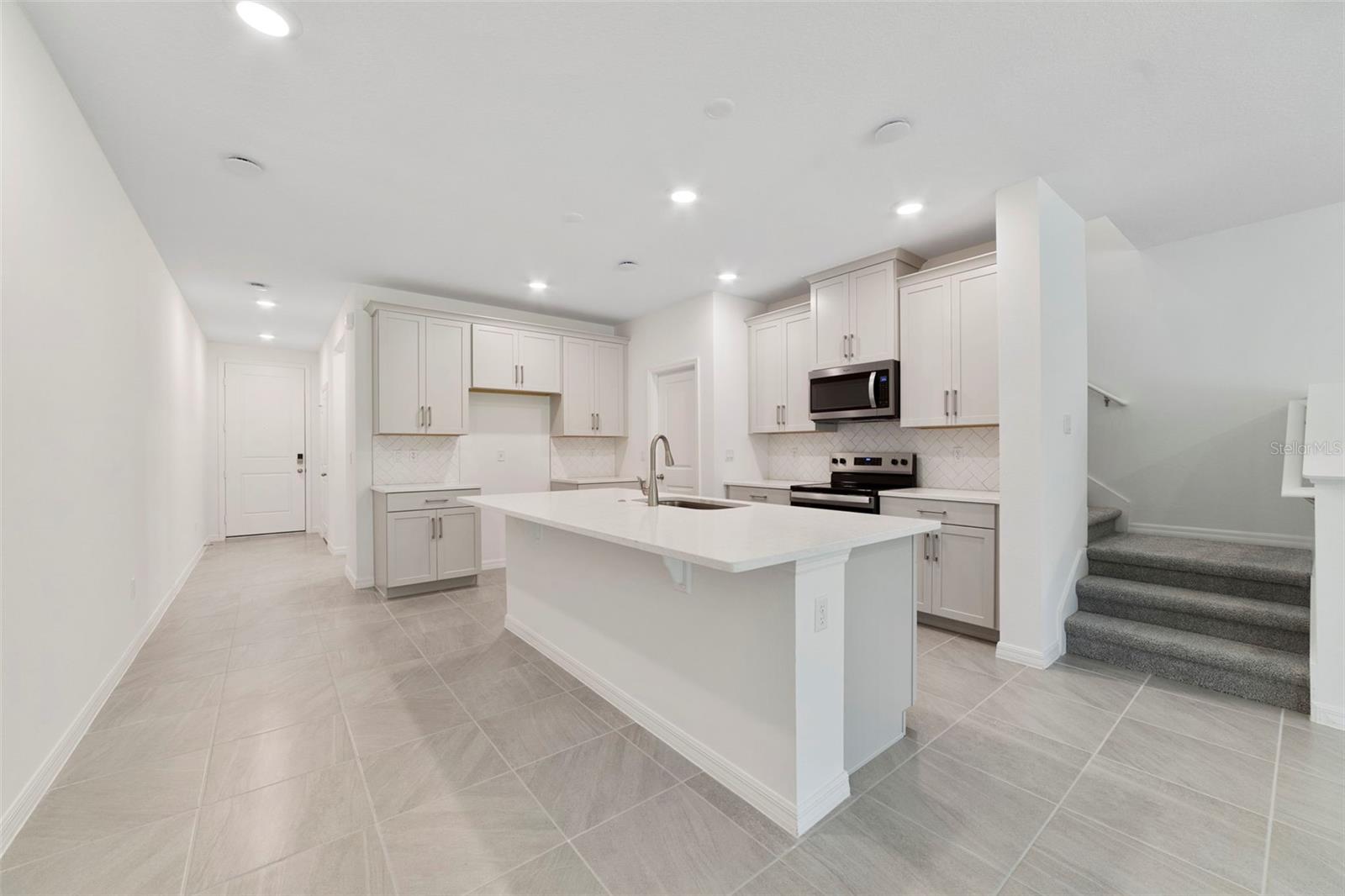 TOWNS AT GREENLEAF - Residential