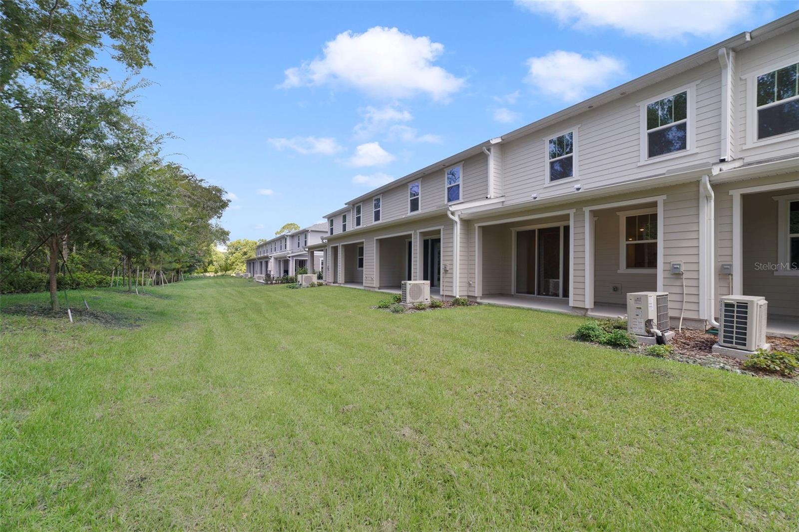 TOWNS AT GREENLEAF - Residential