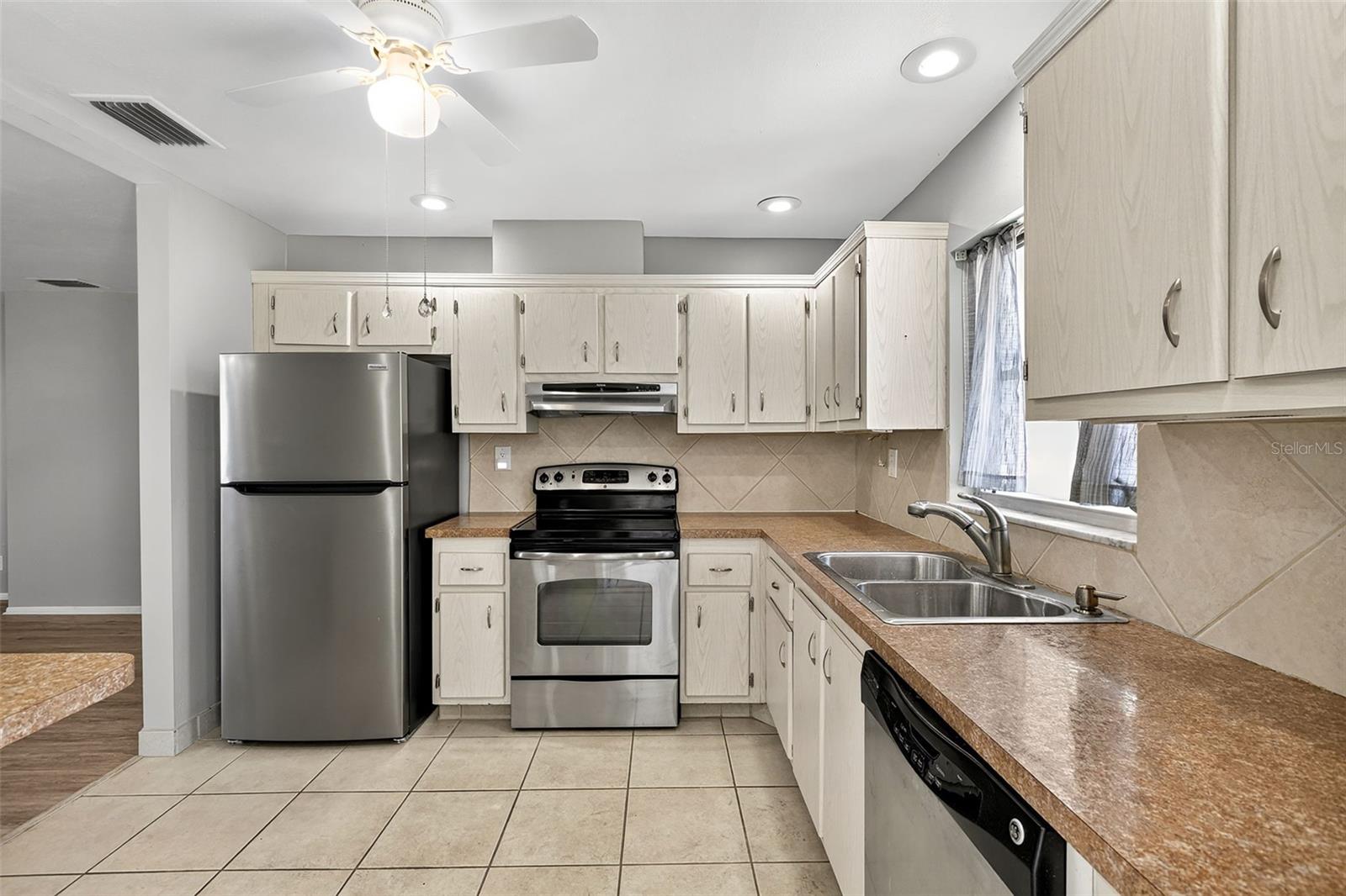 TROPIC TERRACE GARDENS CONDO - Residential