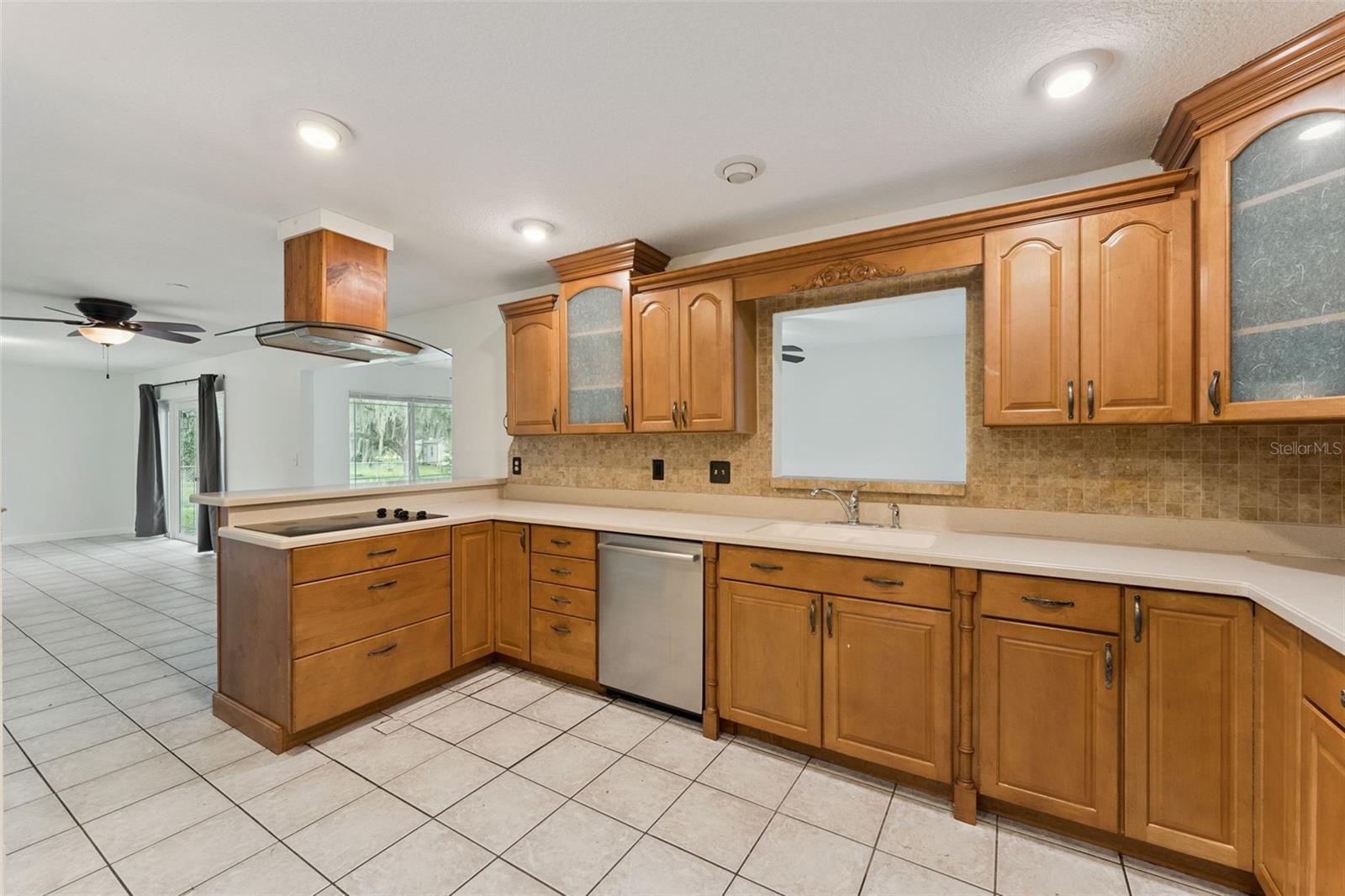DELTONA LAKES UNIT 74 - Residential