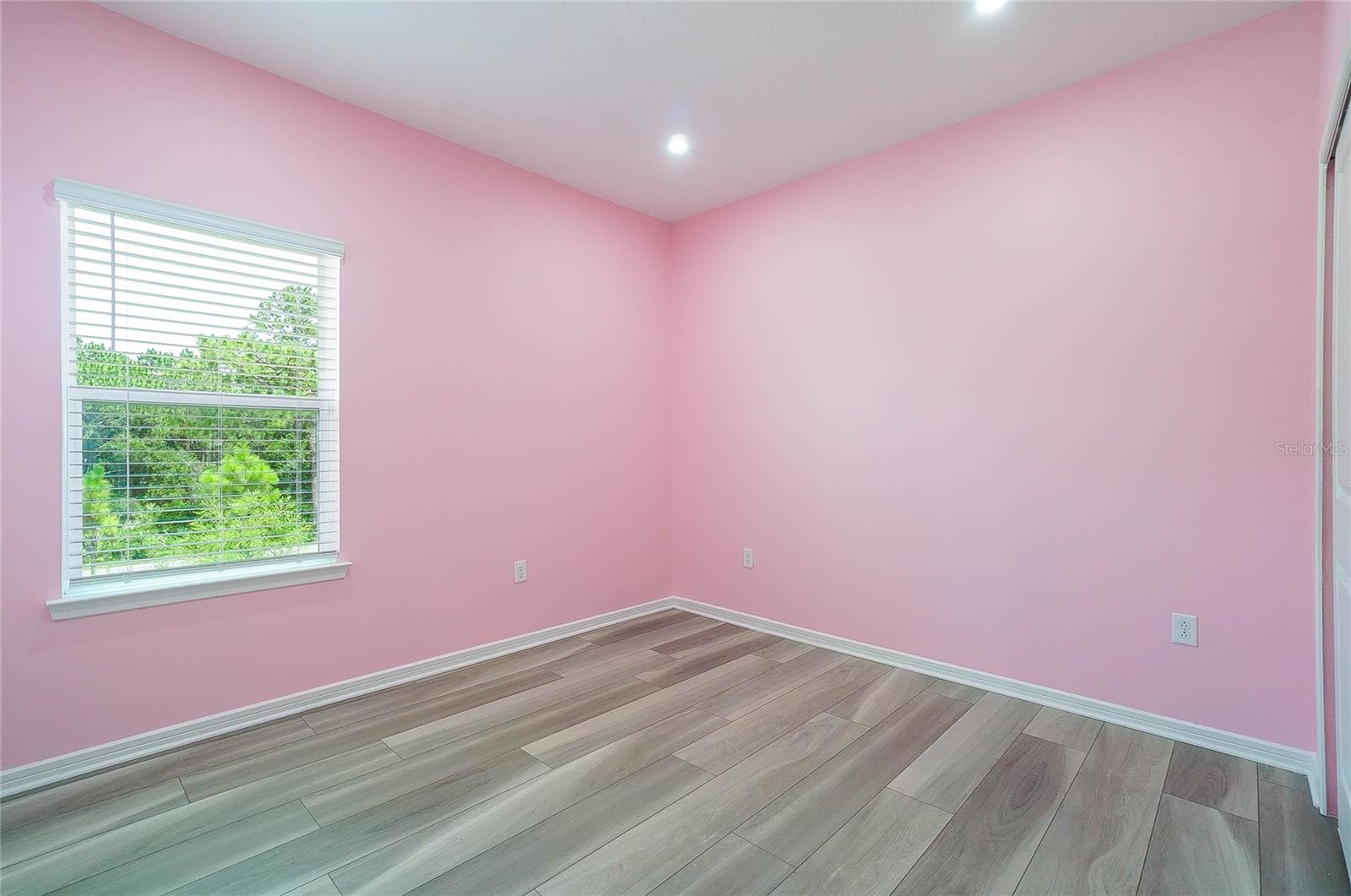 WESLYN PARK PH 2 - Residential Lease
