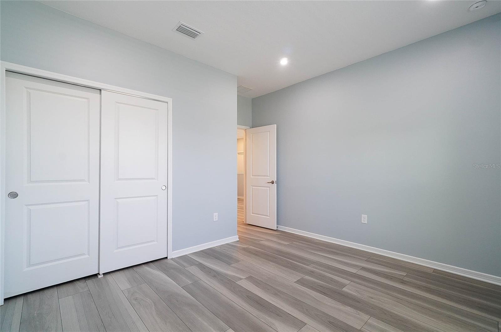 WESLYN PARK PH 2 - Residential Lease