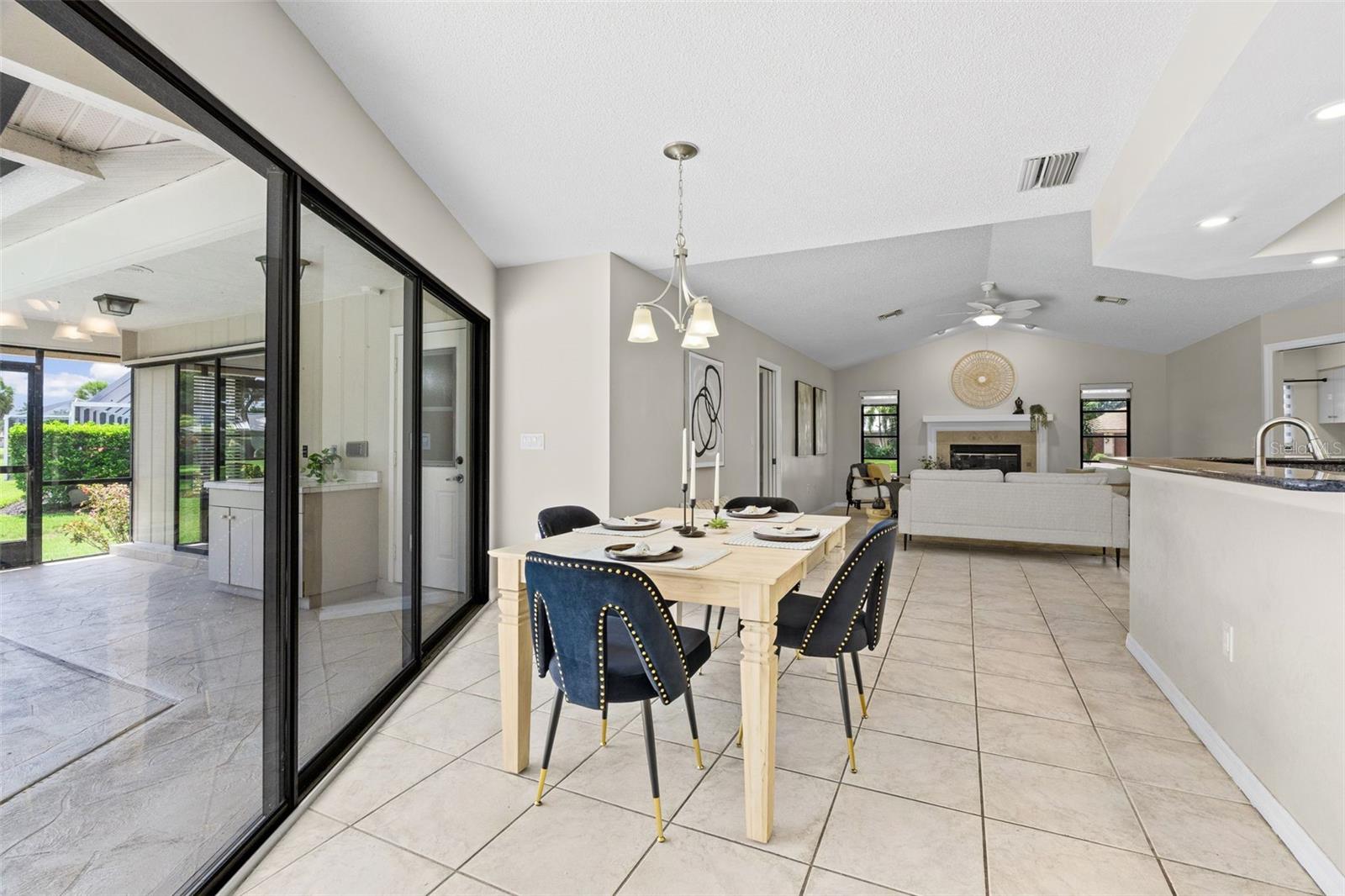 SORRENTO WOODS - Residential