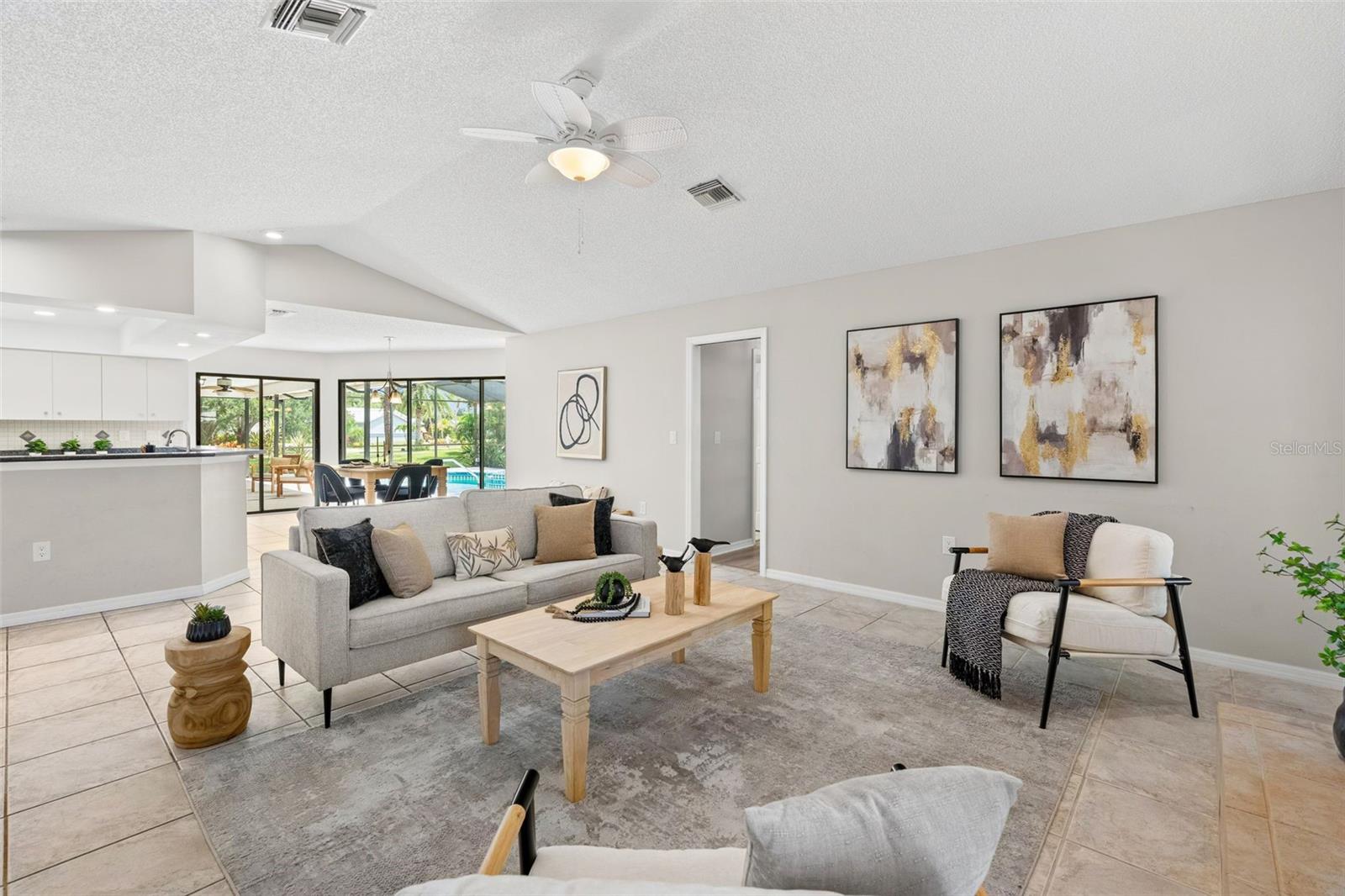 SORRENTO WOODS - Residential
