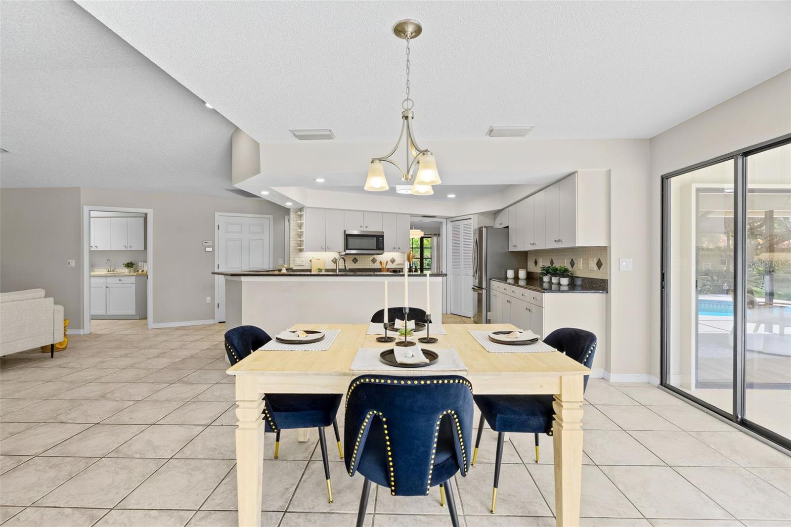 SORRENTO WOODS - Residential