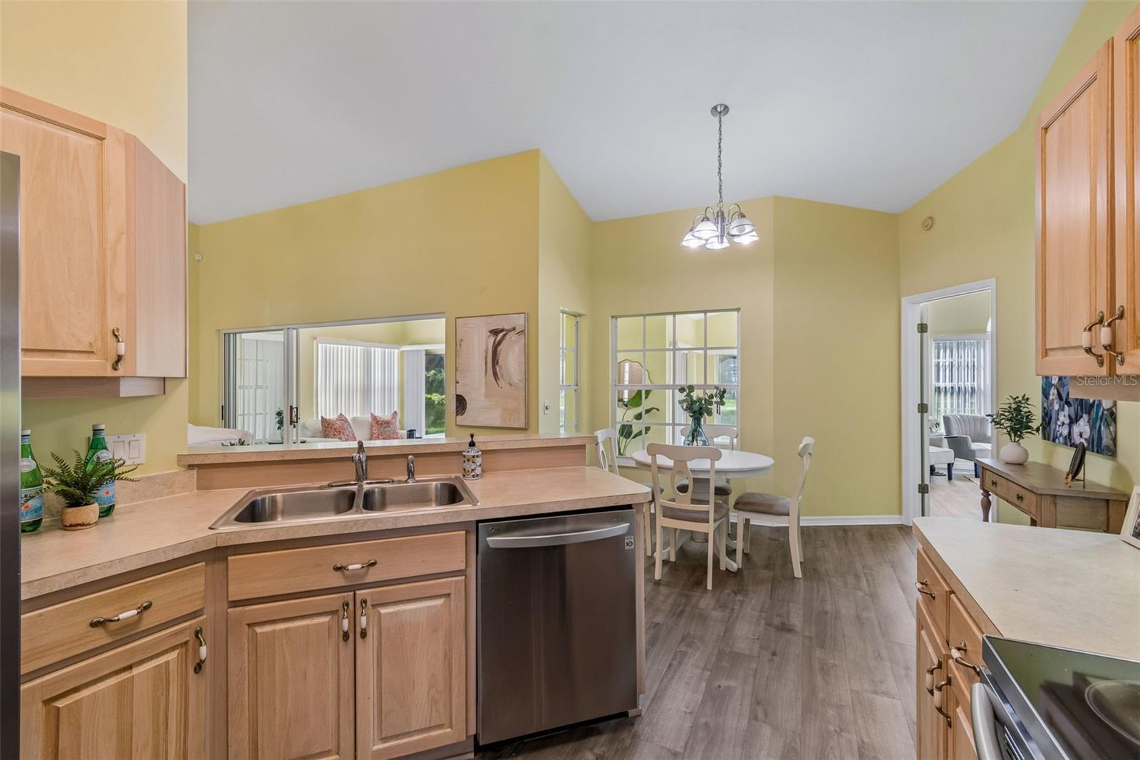 QUAIL RIDGE - Residential