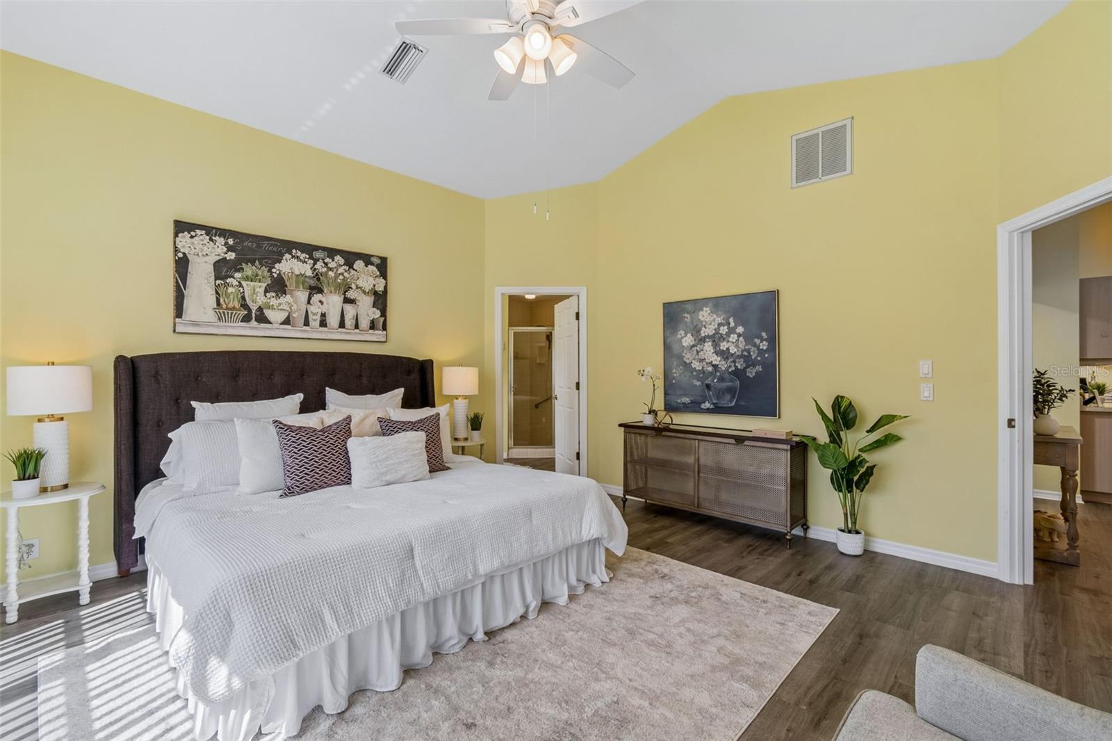 QUAIL RIDGE - Residential
