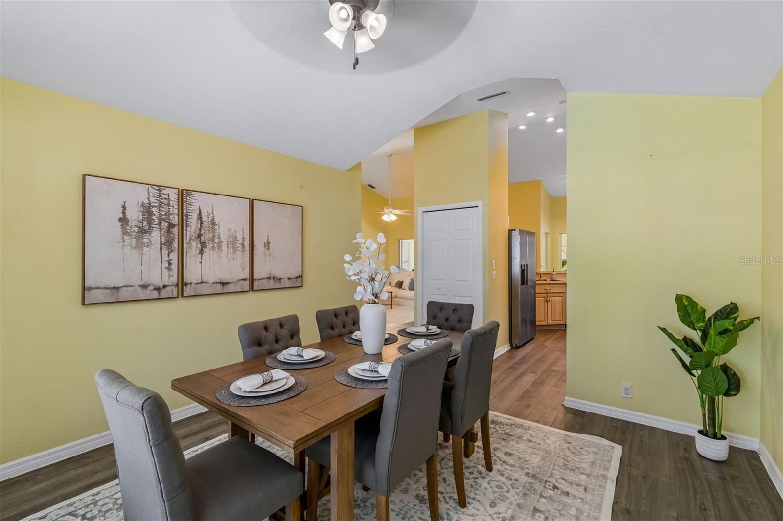 QUAIL RIDGE - Residential