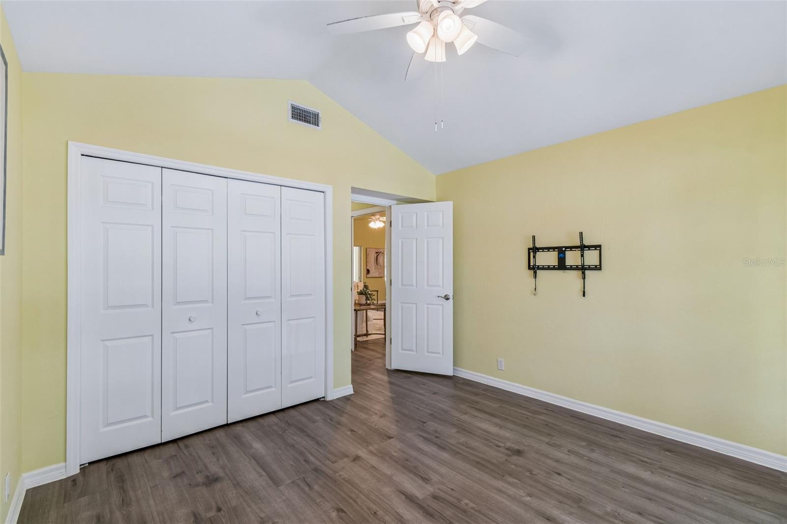QUAIL RIDGE - Residential