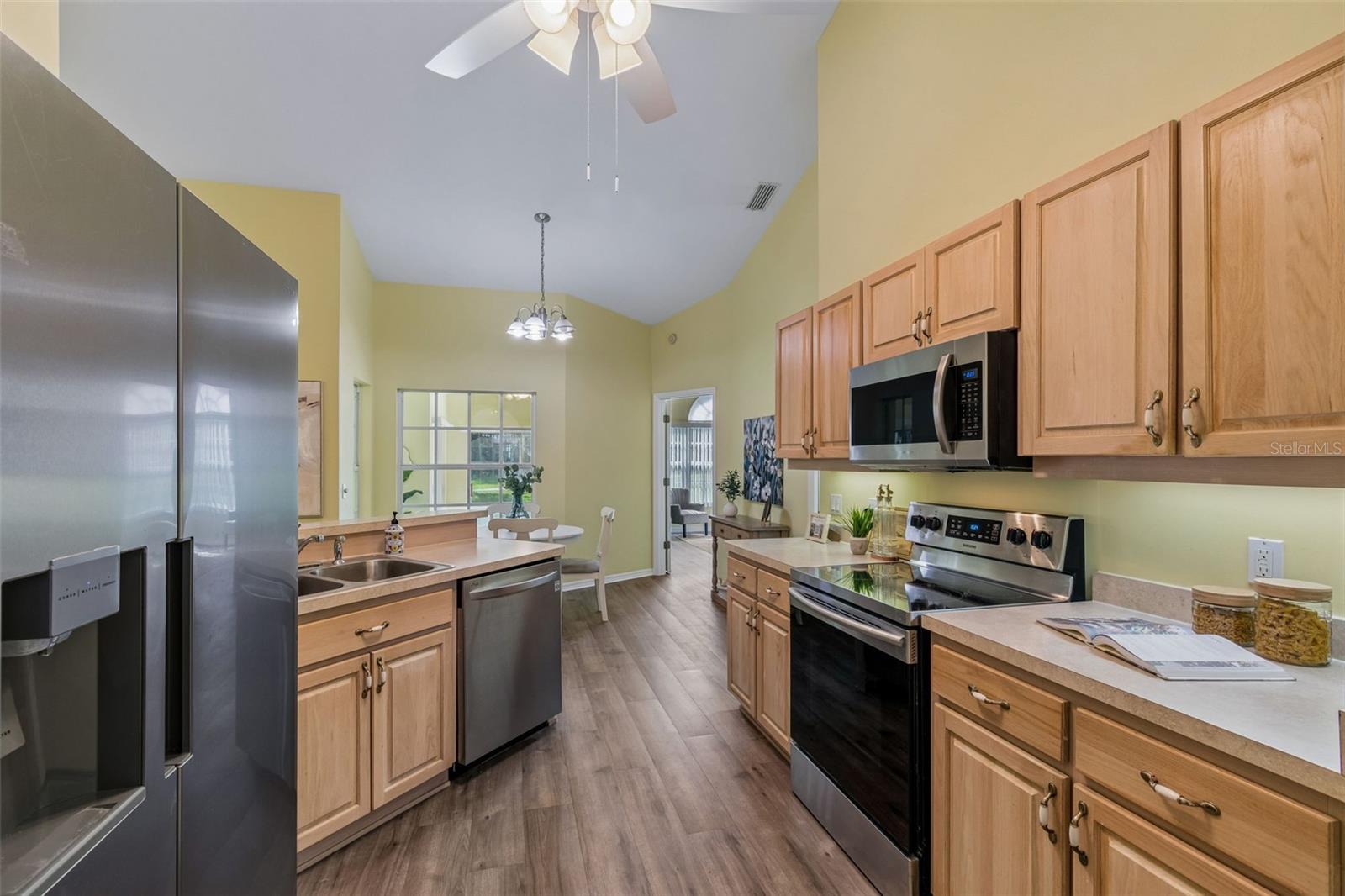 QUAIL RIDGE - Residential