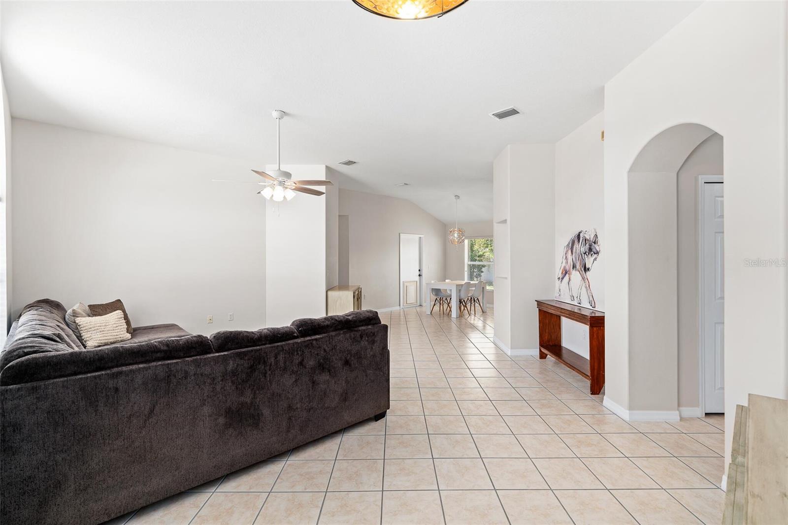 04 FAIRWAYS - Residential