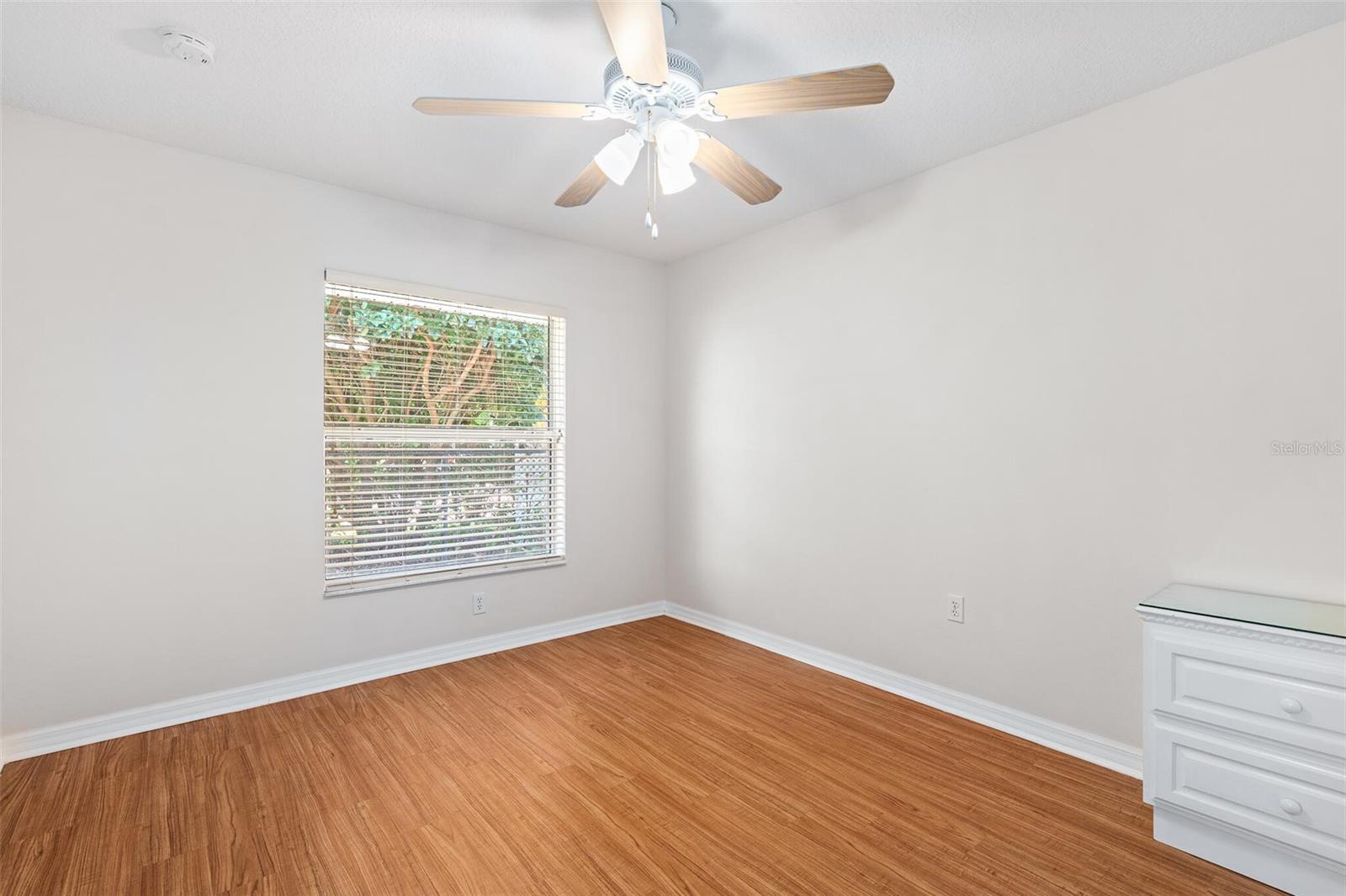 04 FAIRWAYS - Residential