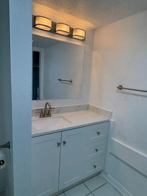 FOUNTAIN SQUARE CONDO - Residential Lease