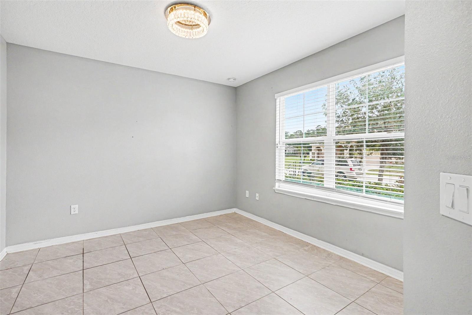 TRAFALGAR VILLAGE PH 3 - Residential