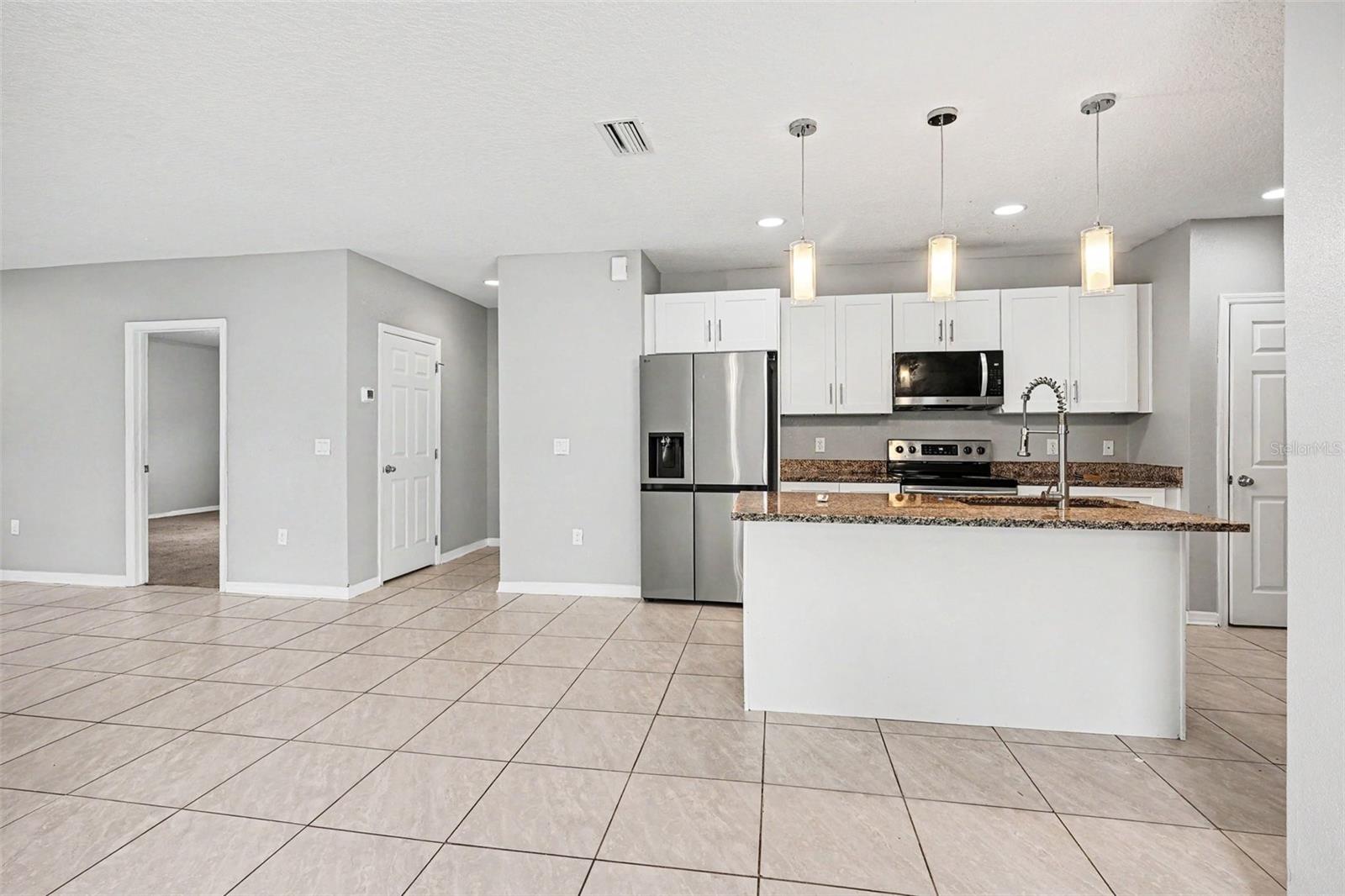 TRAFALGAR VILLAGE PH 3 - Residential