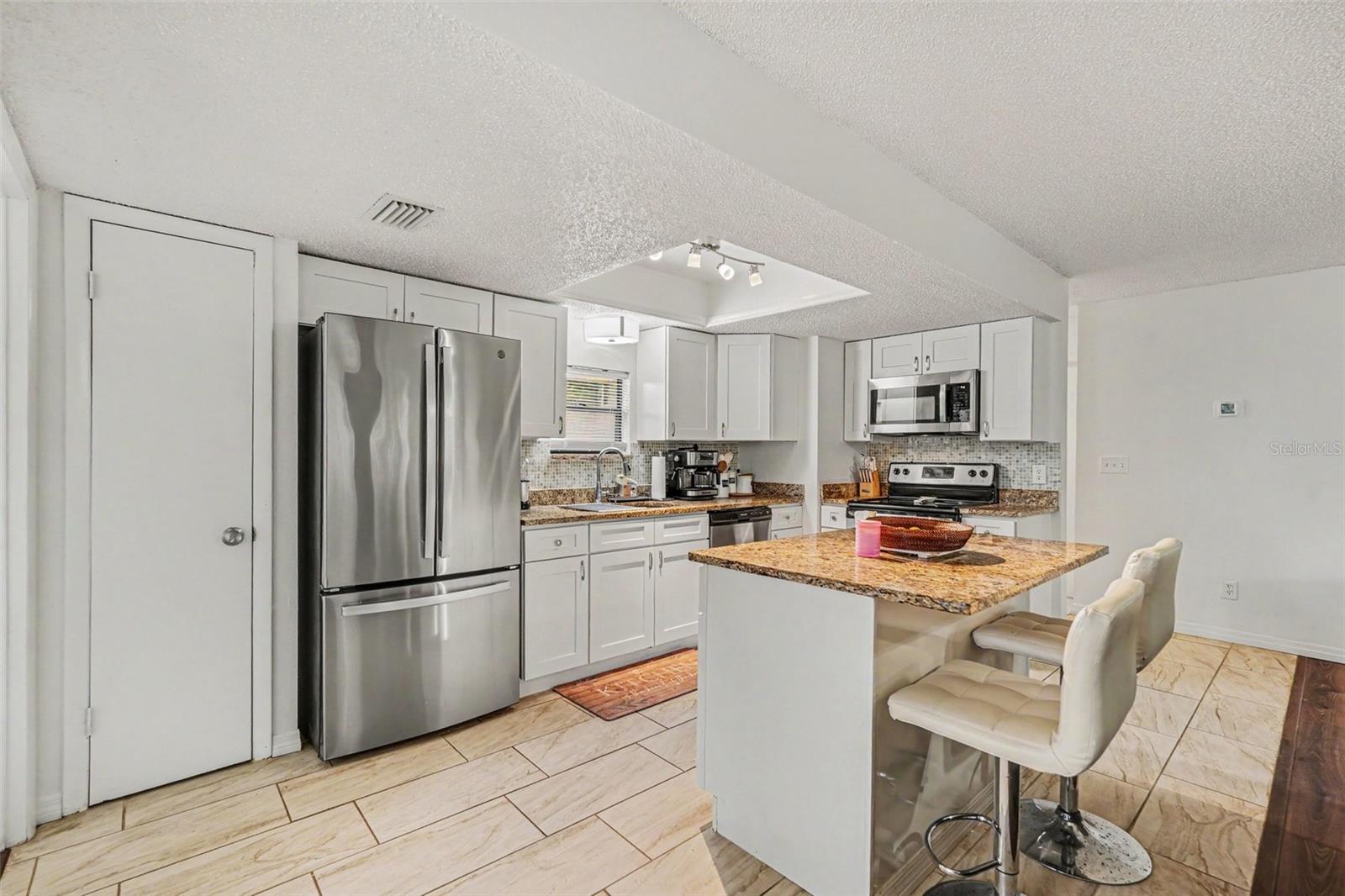 SPRING HILL - Residential
