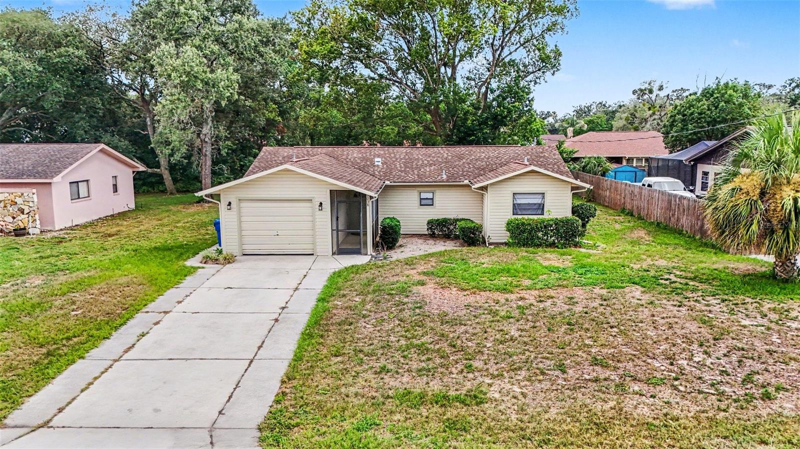 SPRING HILL - Residential