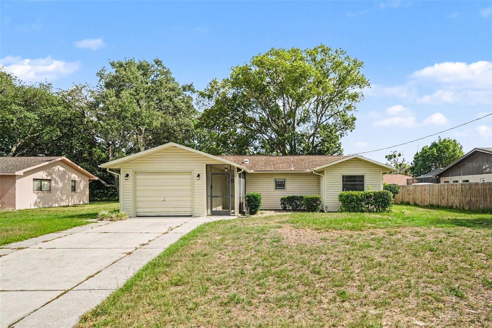 SPRING HILL - Residential