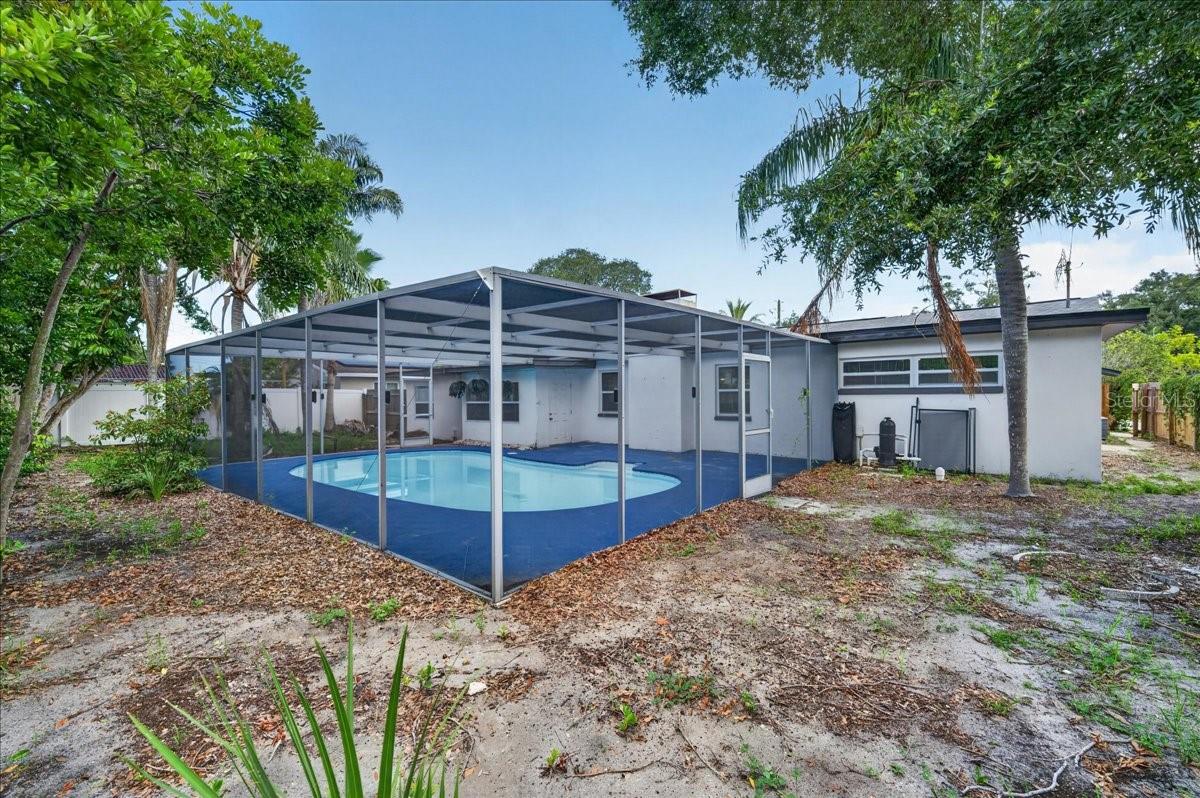 WINDSOR PARK - Residential