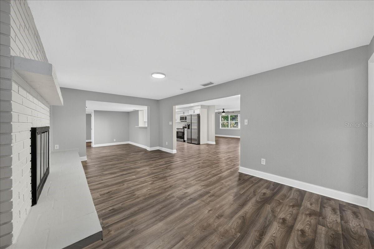 WINDSOR PARK - Residential