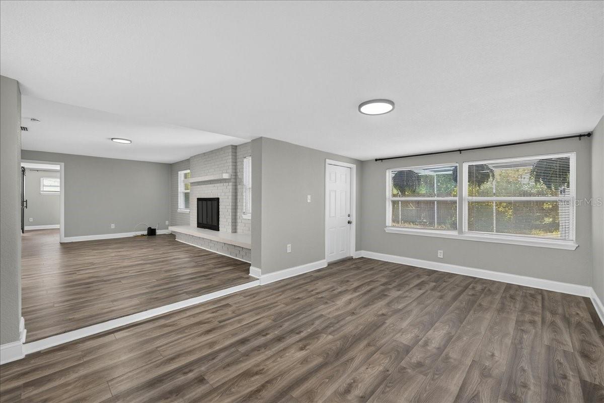 WINDSOR PARK - Residential