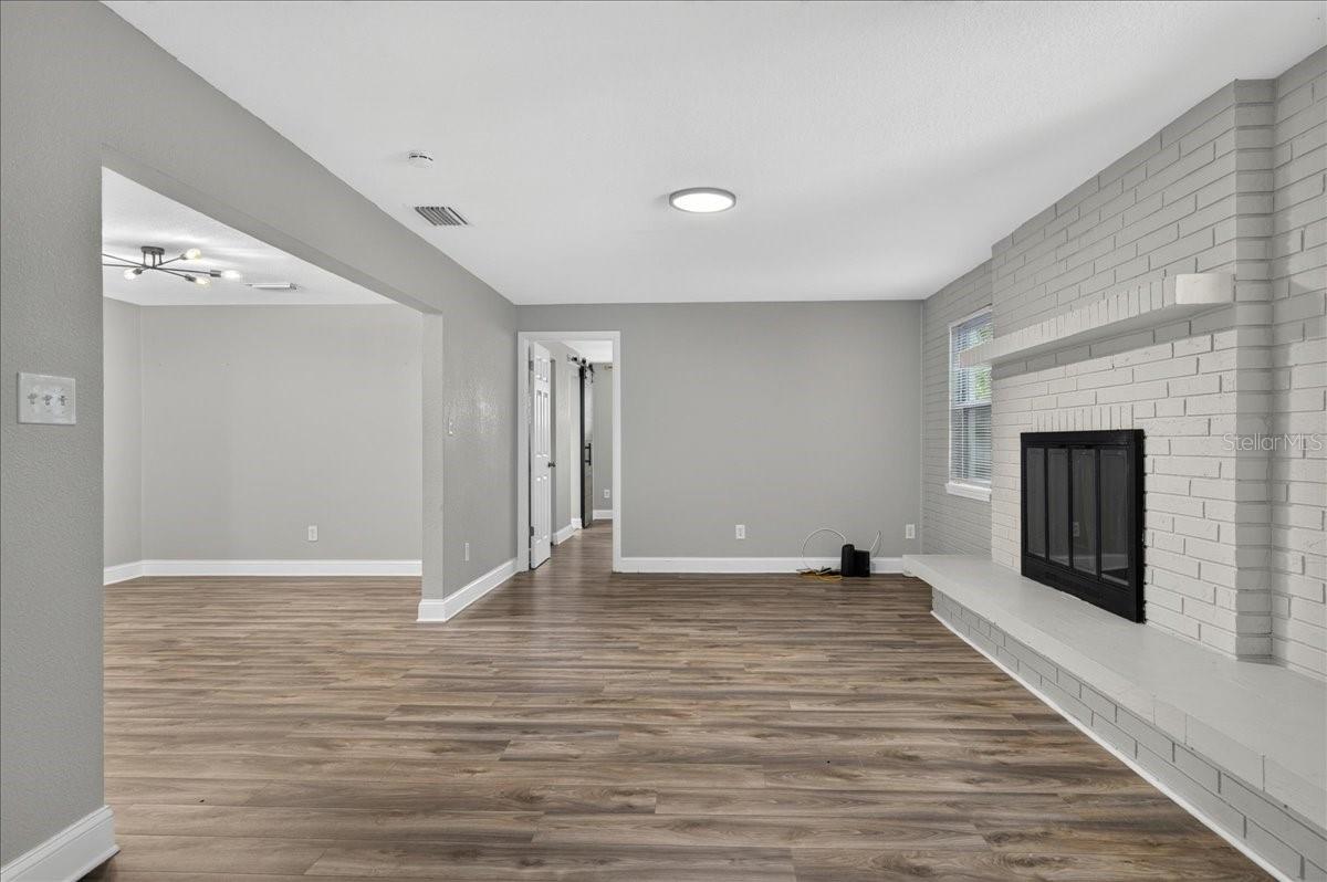 WINDSOR PARK - Residential