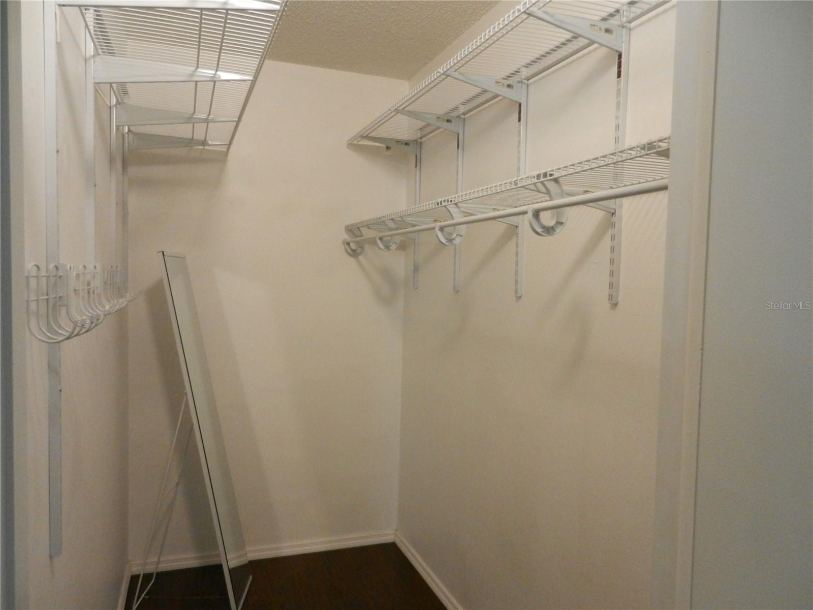 NORTH OAKS CONDO III - Residential