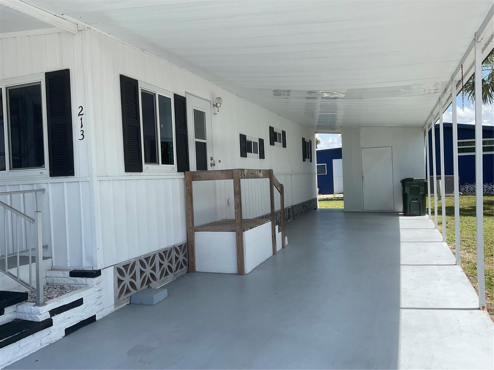 VENICE ISLE - Residential