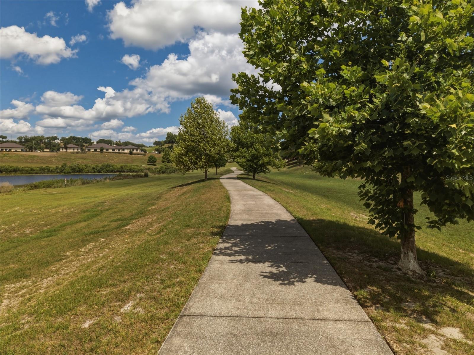CLERMONT LOST LAKE TR B - Residential
