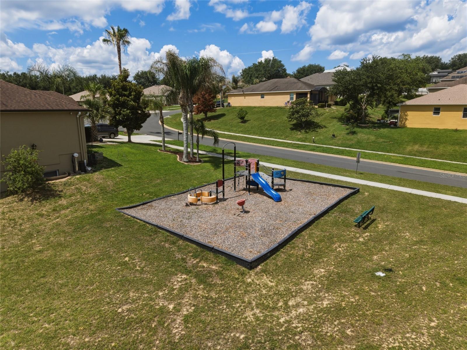 CLERMONT LOST LAKE TR B - Residential