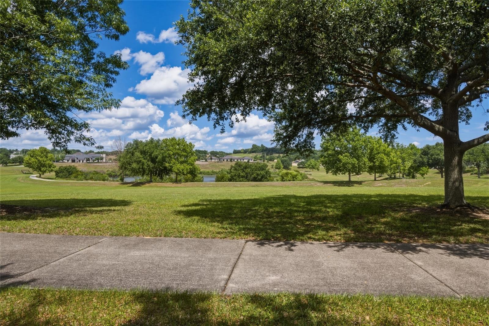 CLERMONT LOST LAKE TR B - Residential