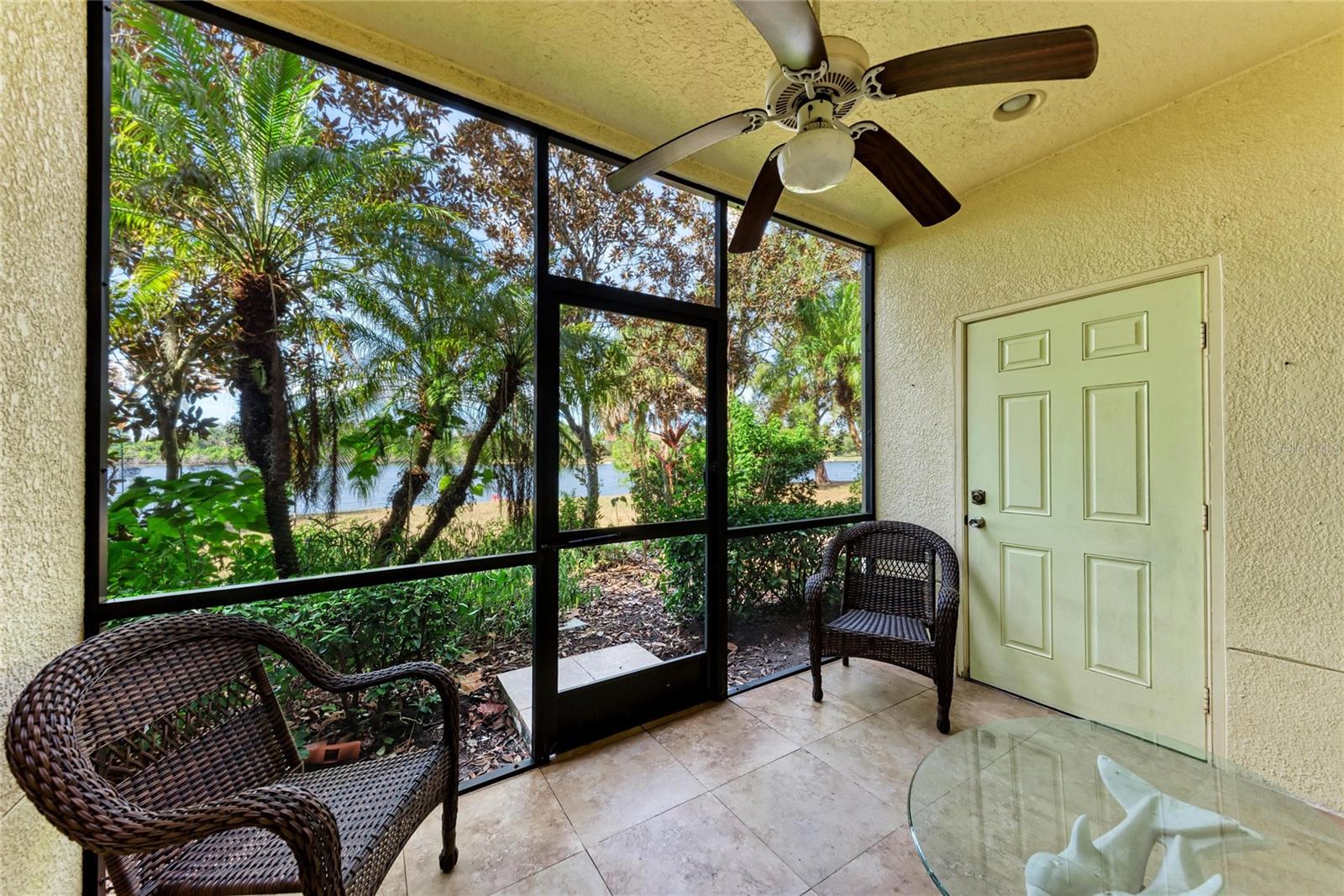 THE TWNHMS AT LIGHTHOUSE COVE IV - Residential